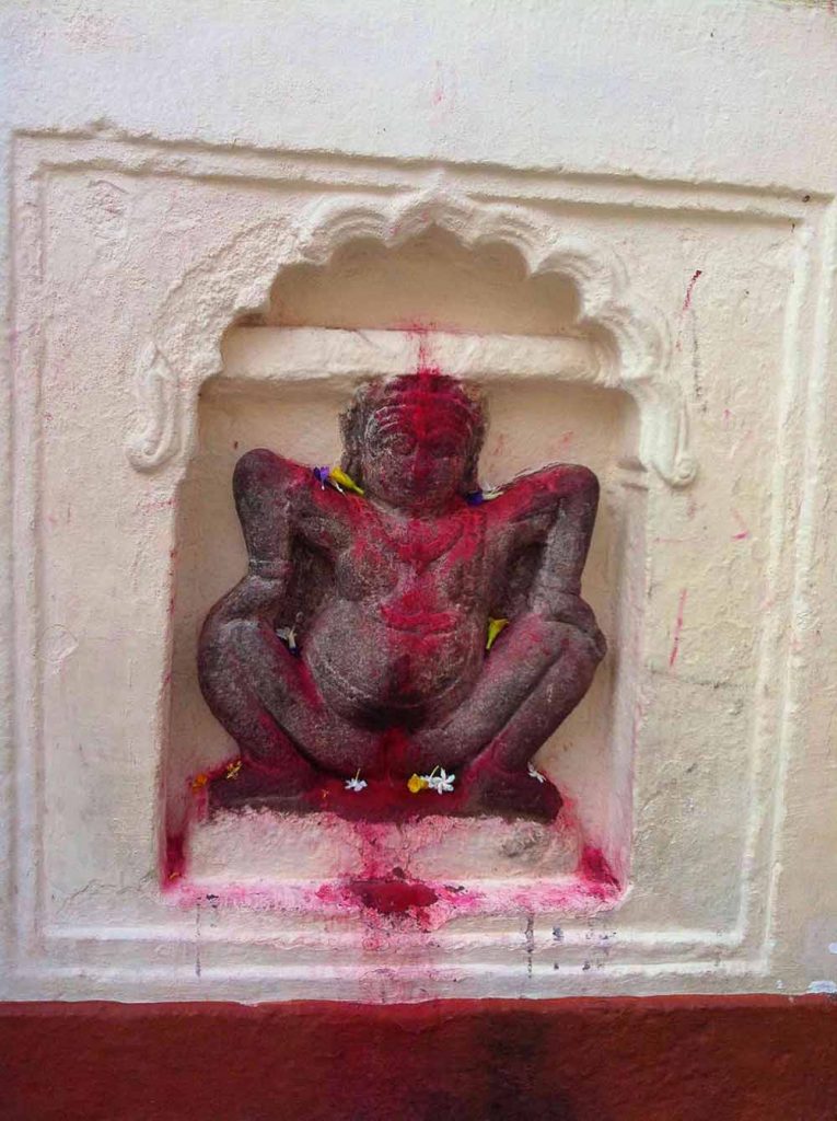 An idol at the Maa Kamakhya temple in Guwahati. Credit: Subhashish Panigrahi, CC BY-SA 3.0, via Wikimedia Commons